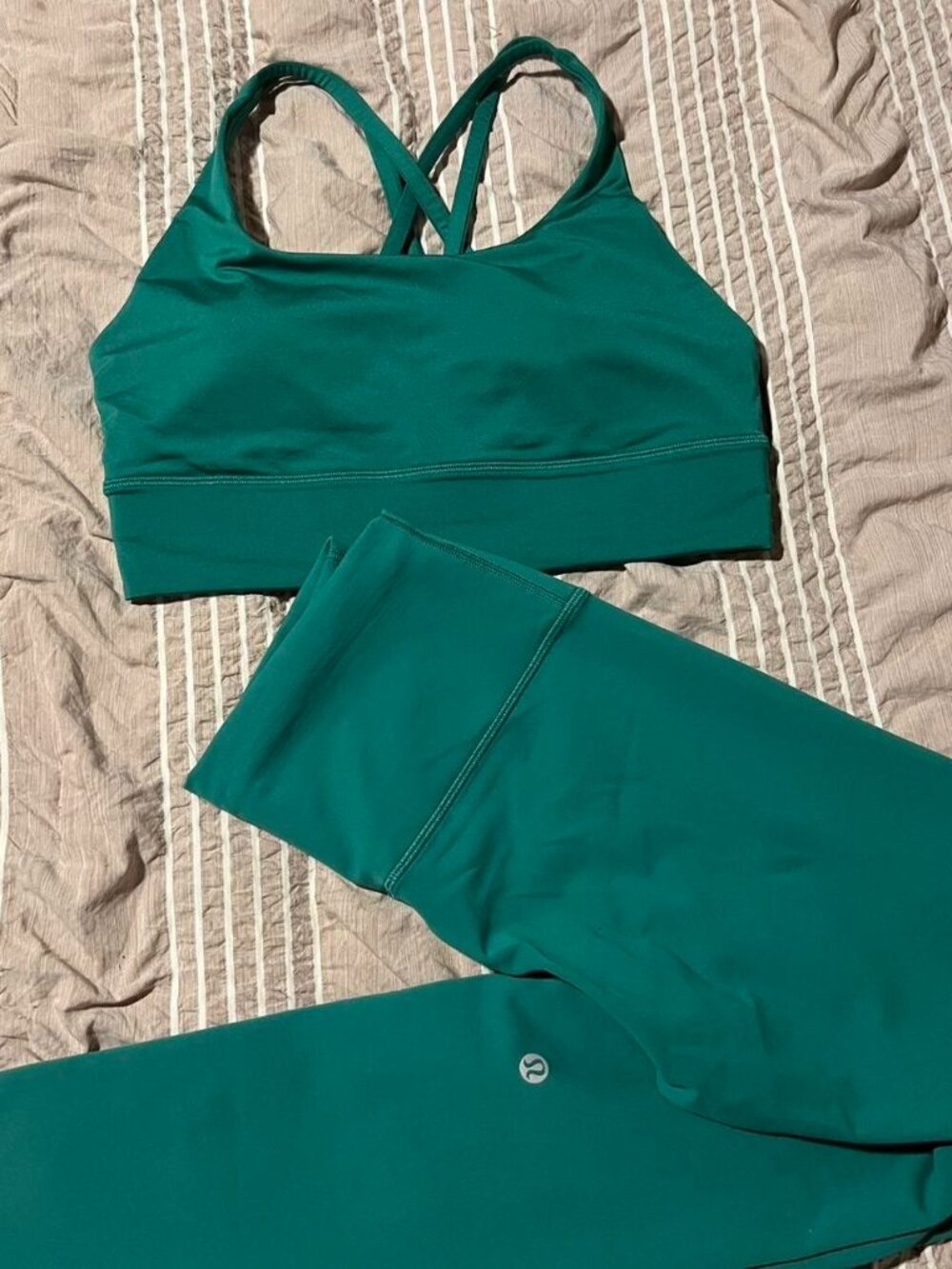 Lululemon Legging & Sports Bra Set